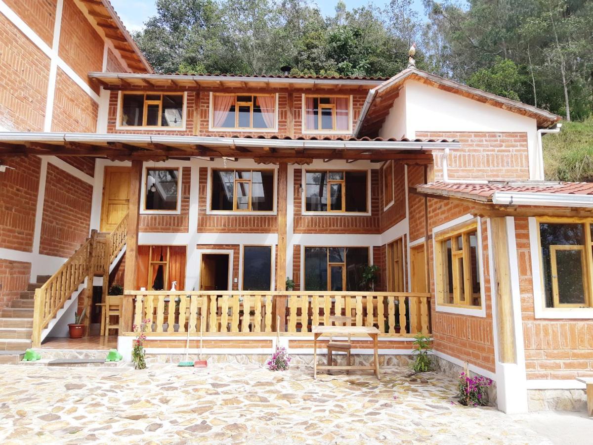 Hostal Cloud Forest Chugchilan ภายนอก รูปภาพ