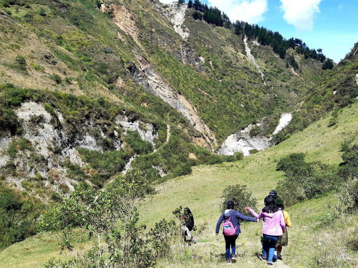 Hostal Cloud Forest Chugchilan ภายนอก รูปภาพ