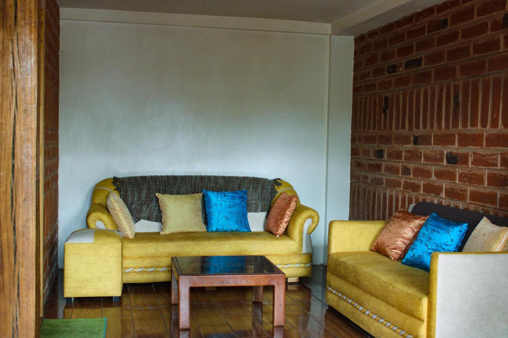 Hostal Cloud Forest Chugchilan ภายนอก รูปภาพ