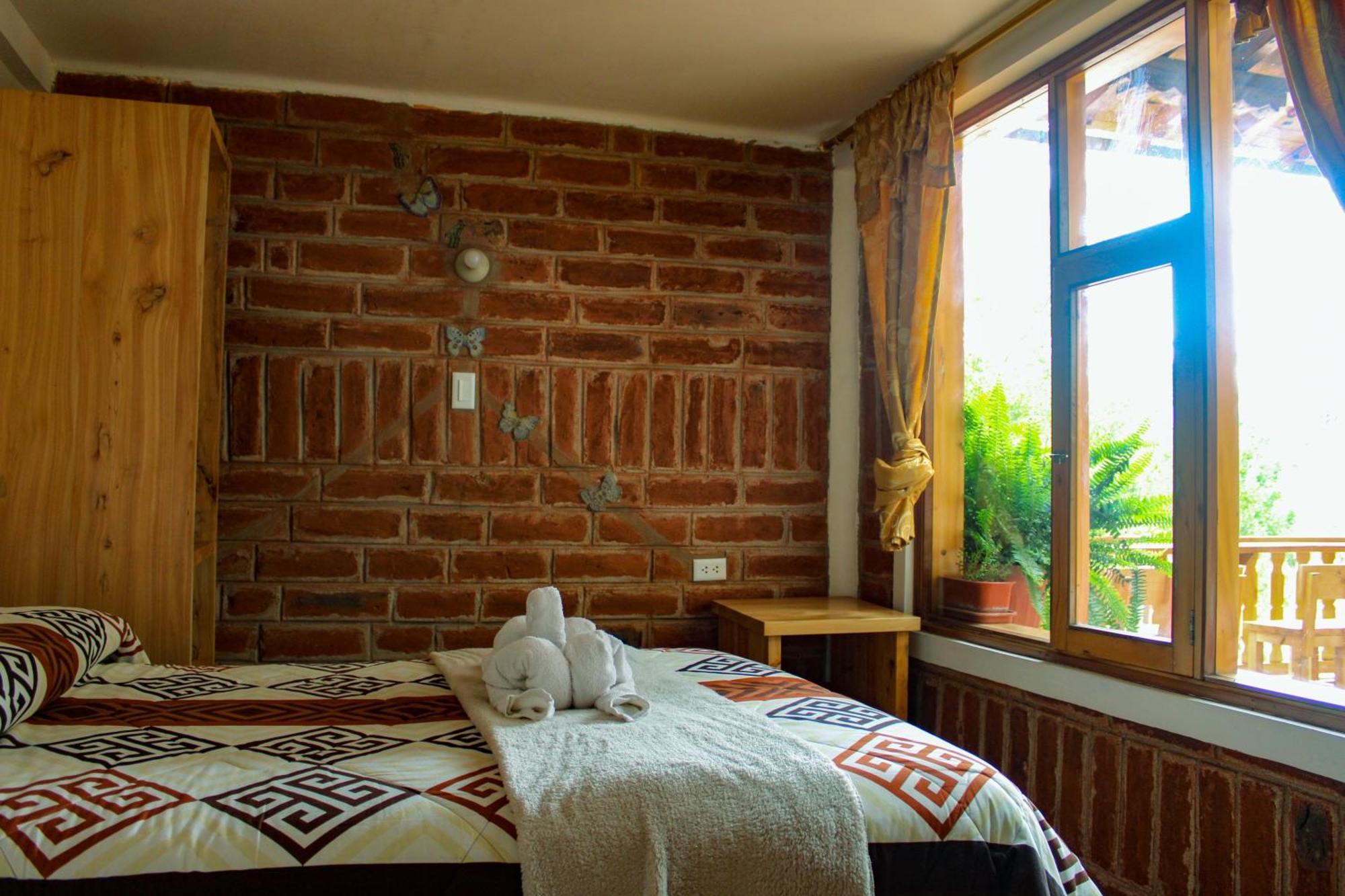 Hostal Cloud Forest Chugchilan ภายนอก รูปภาพ
